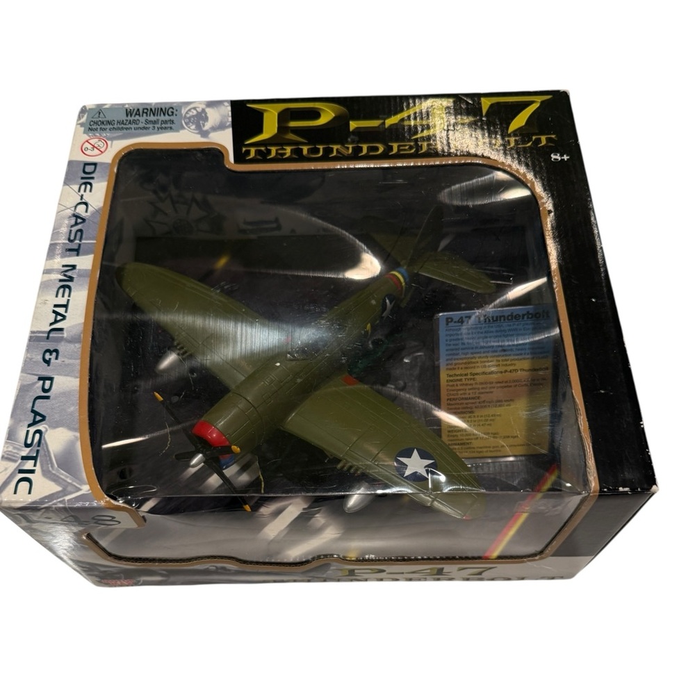 Motor Max P-47 Thunderbolt Diecast Metal/Plastic Airplane 1:48 Scale #76316